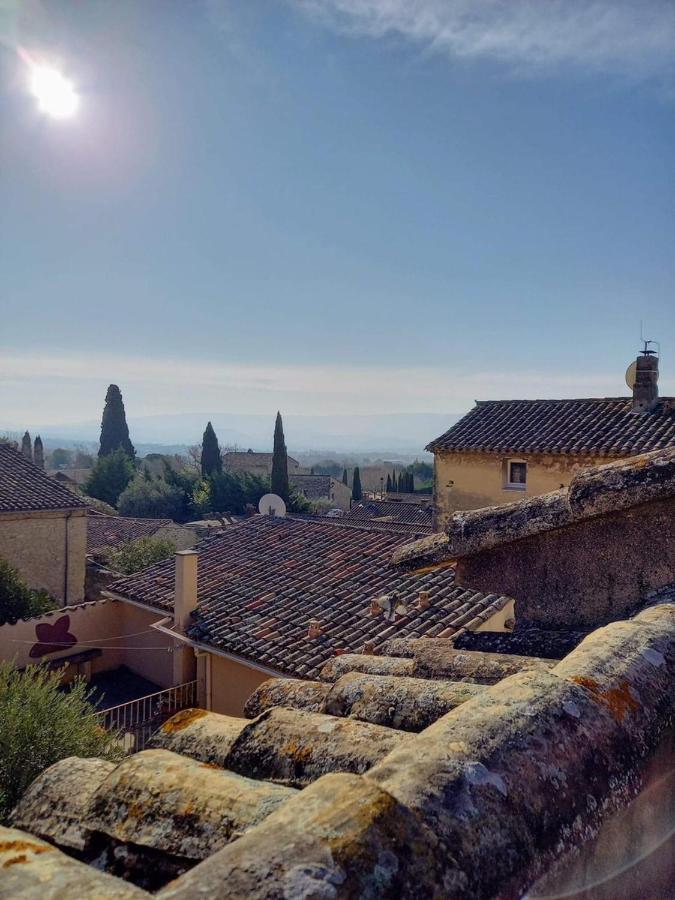 Les Chambres Du Vieux Bistrot Cabrieres-d'Avignon Bagian luar foto