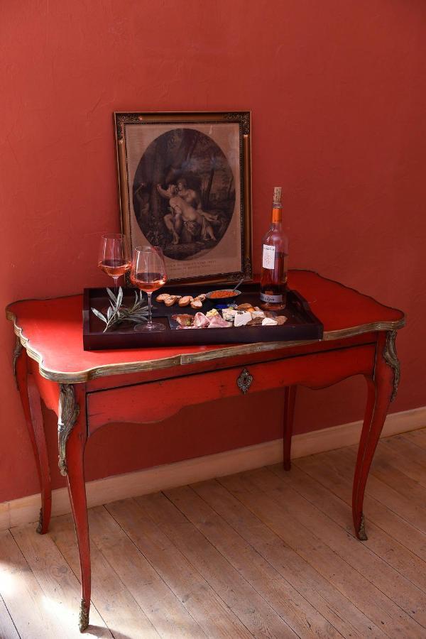 Les Chambres Du Vieux Bistrot Cabrieres-d'Avignon Bagian luar foto