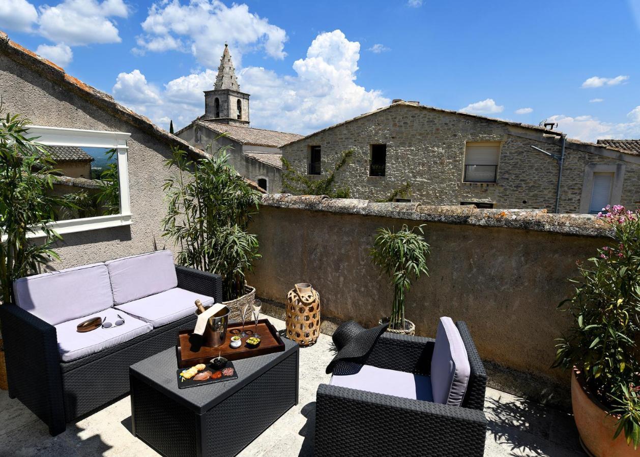 Les Chambres Du Vieux Bistrot Cabrieres-d'Avignon Bagian luar foto